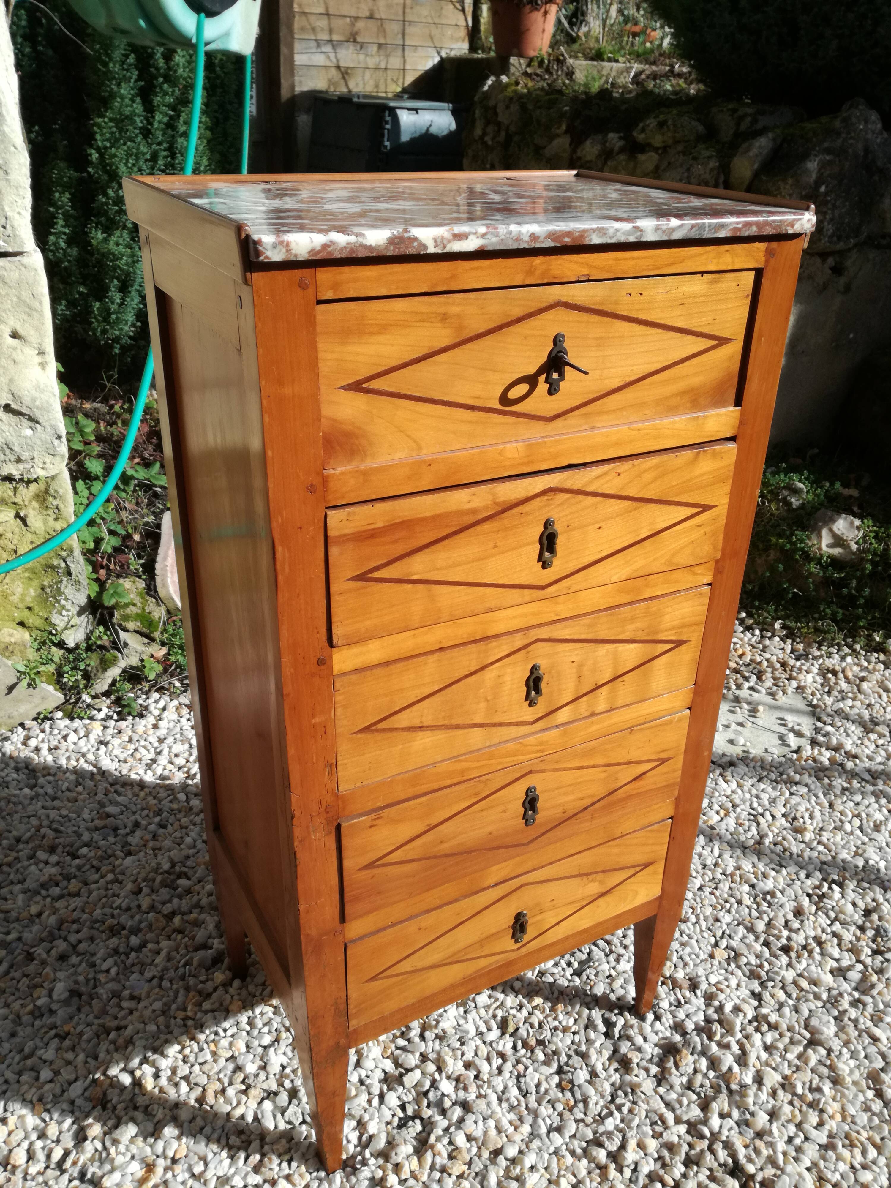 Louis XVI style ragpicker in marquetry and marble
