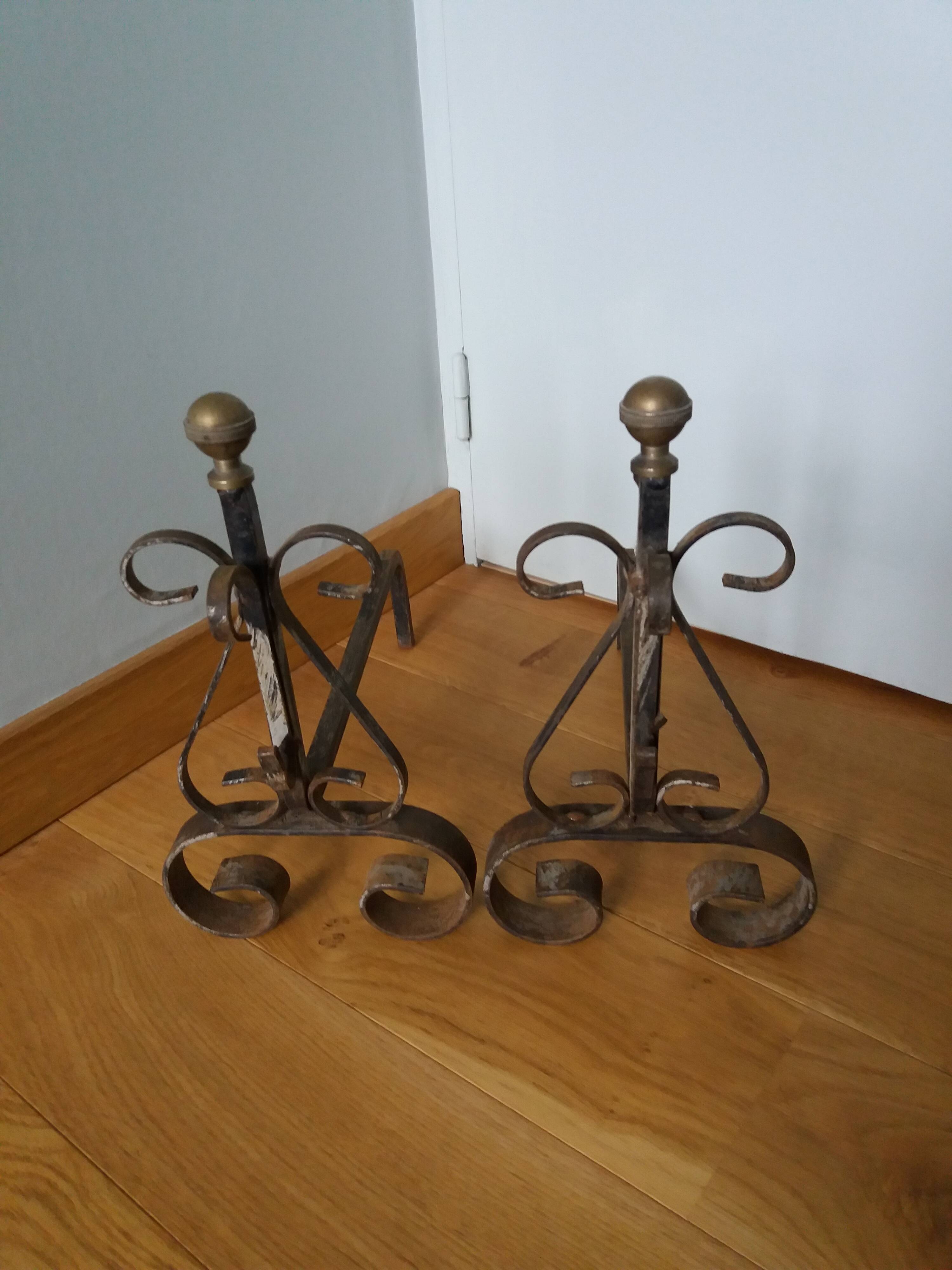 Chenets tête boule bronze doré