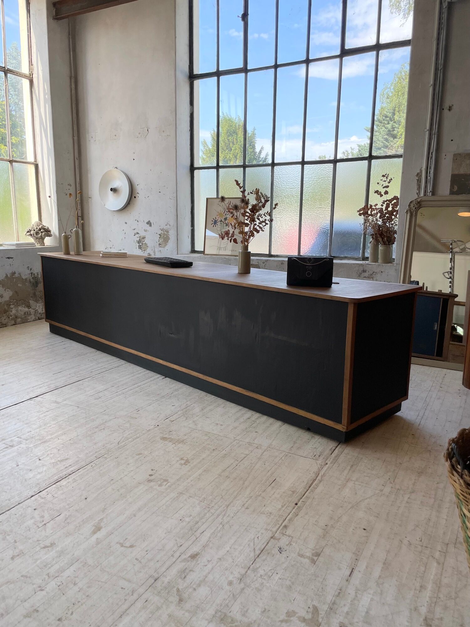 Two-sided counter sliding doors oak XXL 4m enfilade