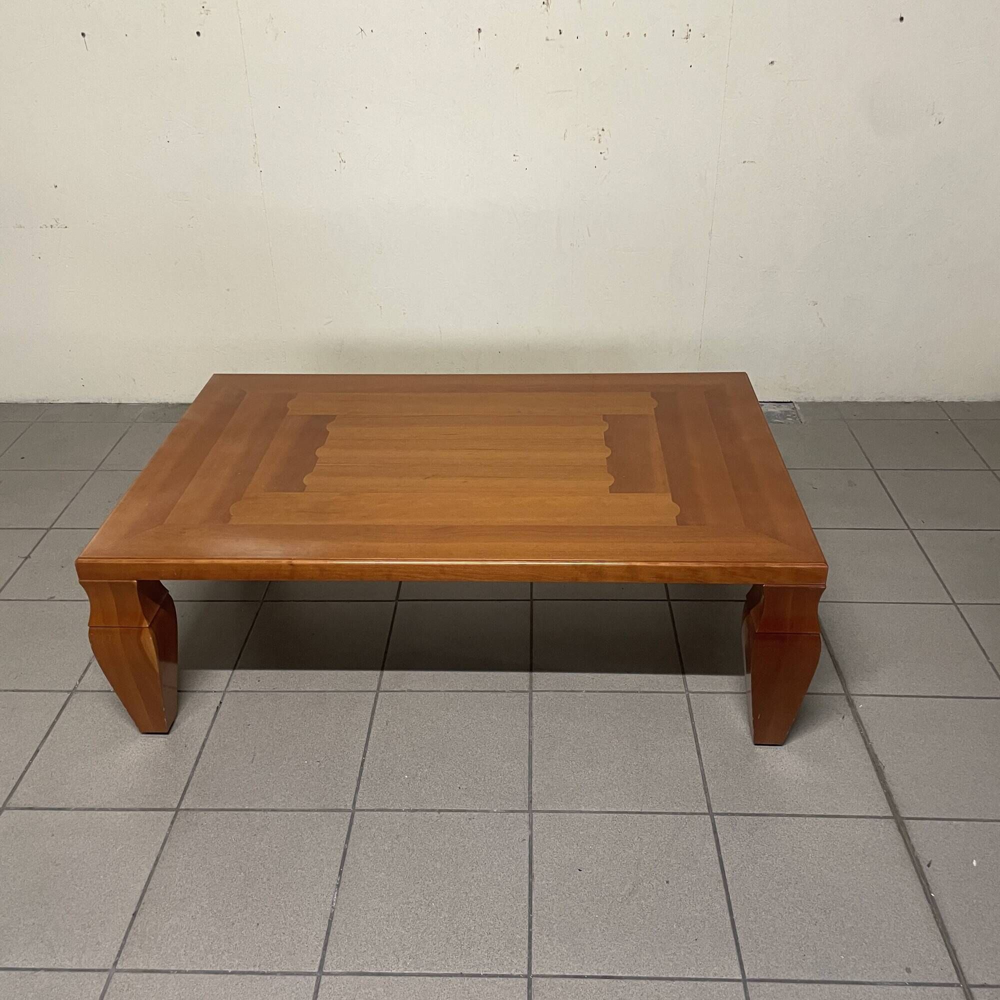 Coffee table "Mensa Magna" – Design by Léon Krier for Giorgetti (Years '