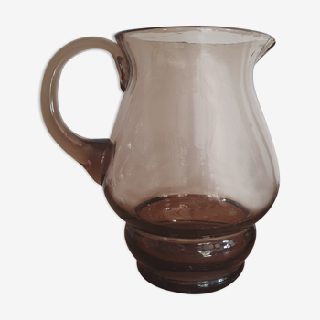 Carafe en verre fumé