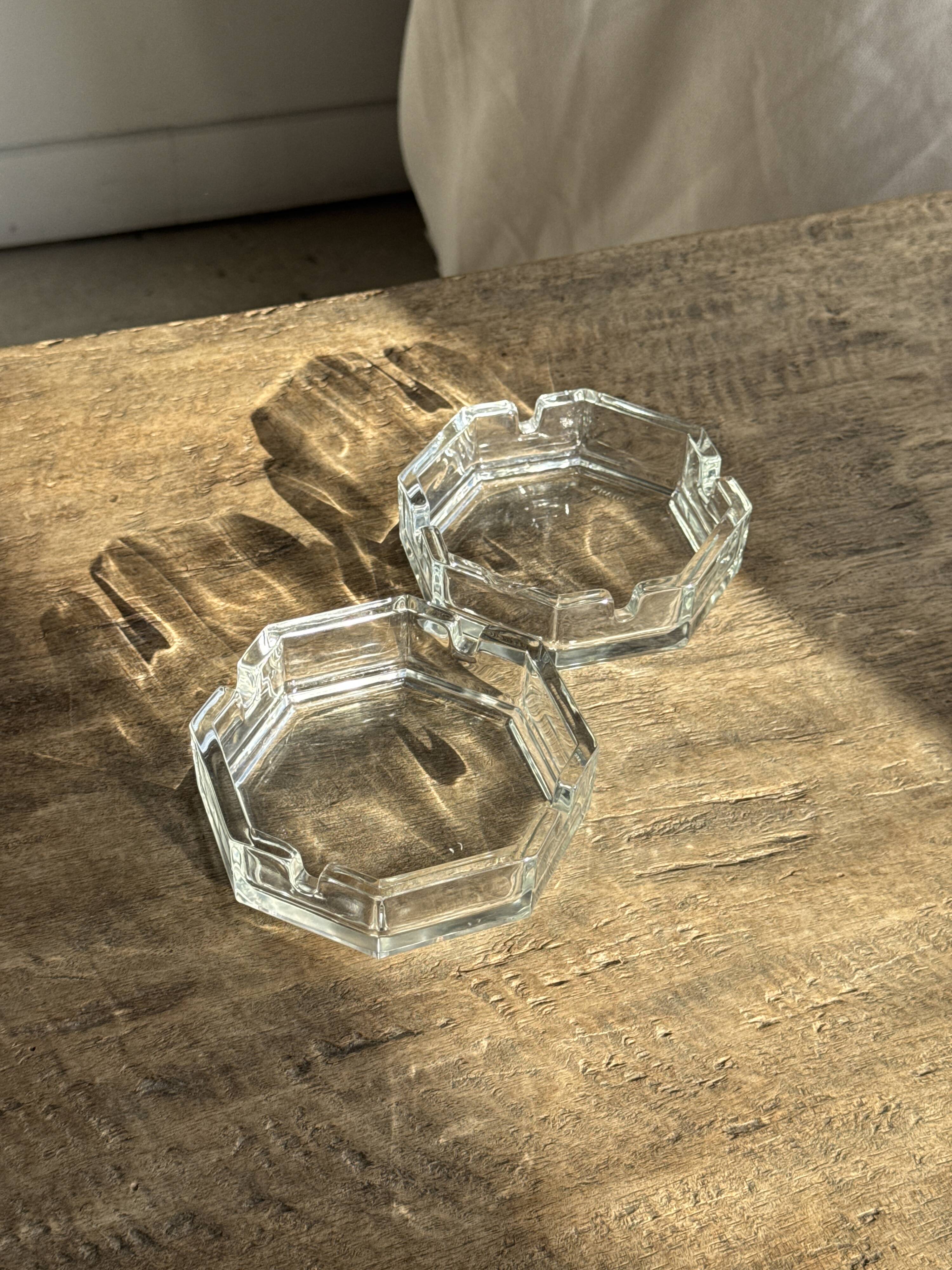 Set of 2 vintage octagonal glass ashtrays D11 H3.5