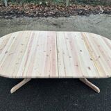 Extendable round dining table Rainer Daumiller for Hirtshals Sawaerk 185