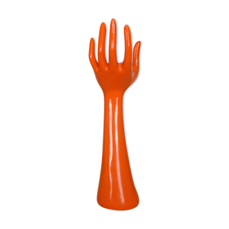 Hand baguier in orange resin