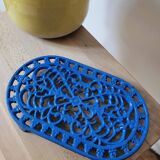 Cast iron trivet