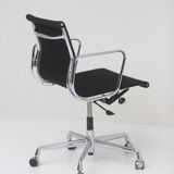 Pair of office armchairs model EA 117 designed by Charles & Ray Eames, Vitra edition.