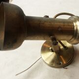 Brass spots year 70 string switch