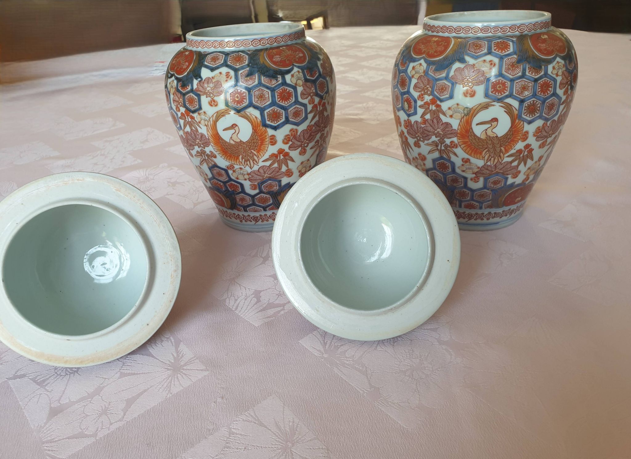 pair of Imari porcelain vases Japan 19th century height 34 cm