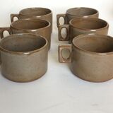 Set of 6 cups and saucers in res due