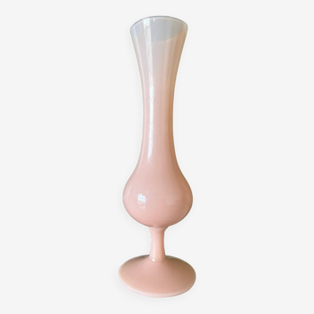 Vase opaline rose