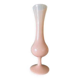 Vase opaline rose