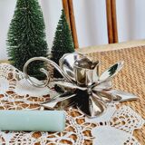 Flower candle holder in silver metal