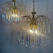 Chandelier en goutte d'eau de style Hollywood Regency – Massif