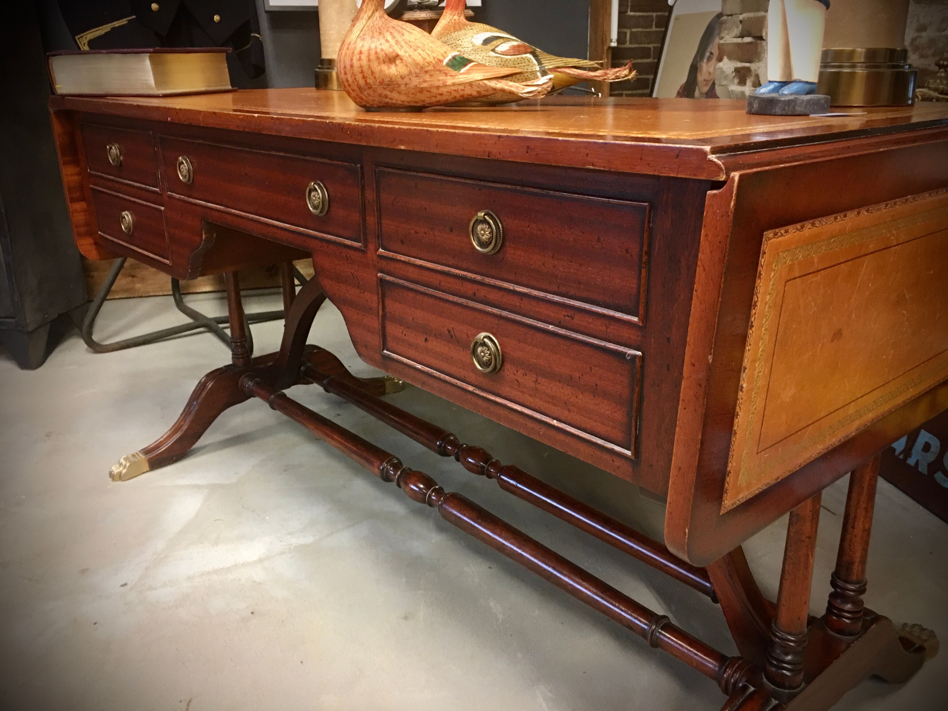 English style office