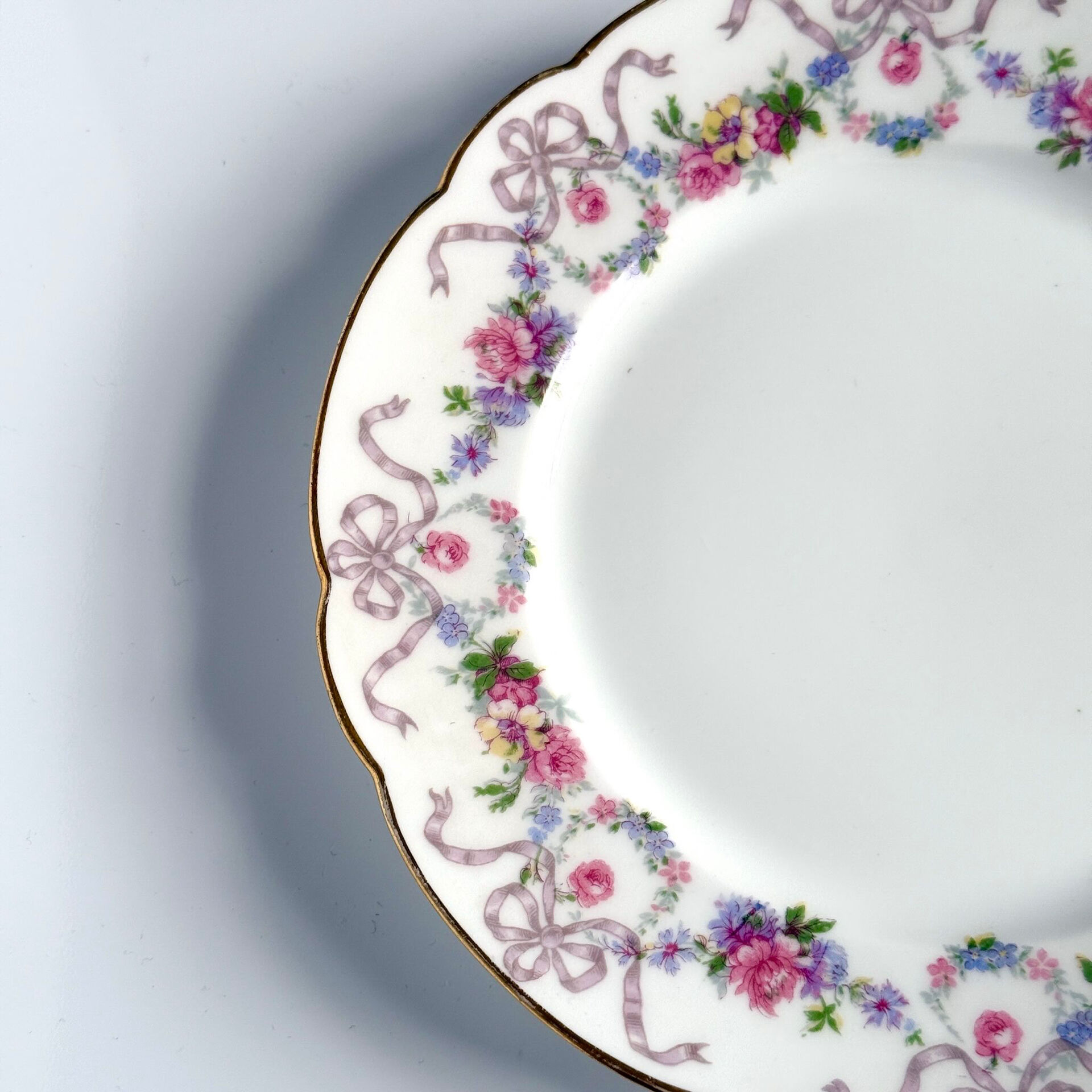 Set of 6 Limoges porcelain dessert plates with garlands and