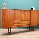 Buffet haut en teck, design danois, années 1960, production : Danemark