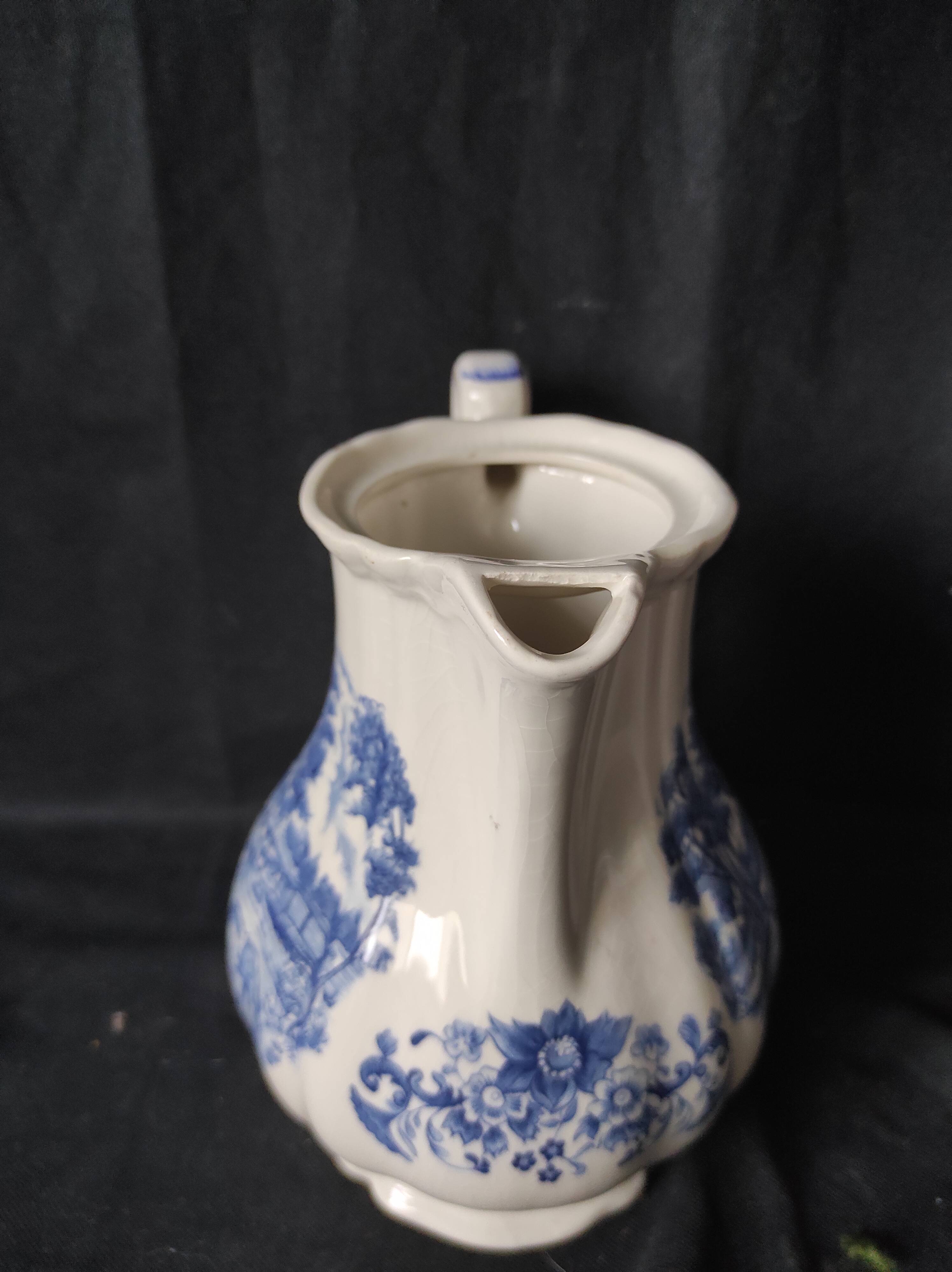 BELLE CAFETIERE /THEIERE BLEU /BLANC/SARREGUEMINES /DERBY France /JUG