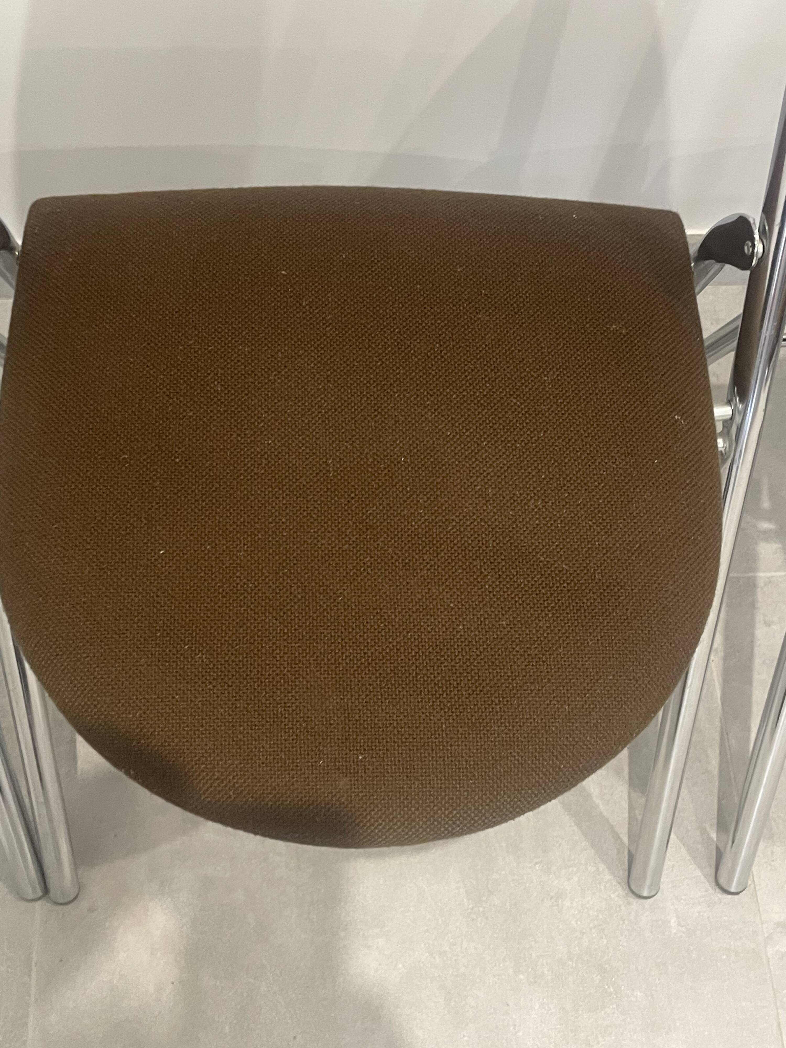 Set of 4 folding chairs in Trigano Hestia fabric