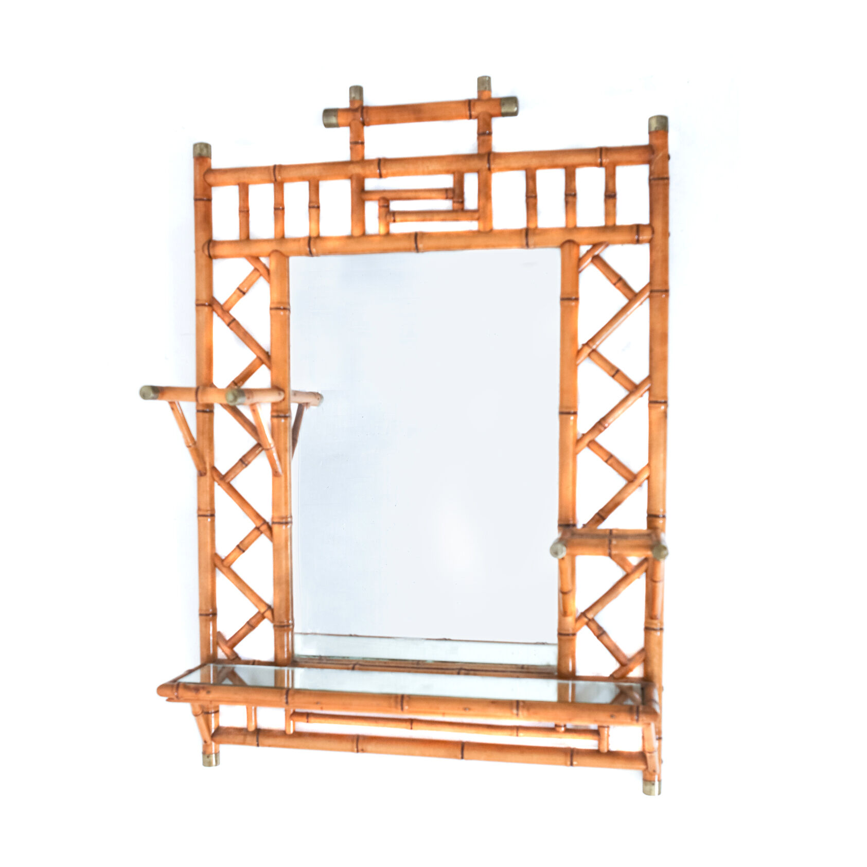 Mirior in rattan and brass 70x90cm