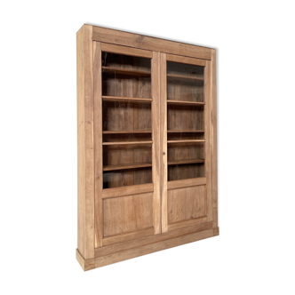 Solid oak display bookcase.