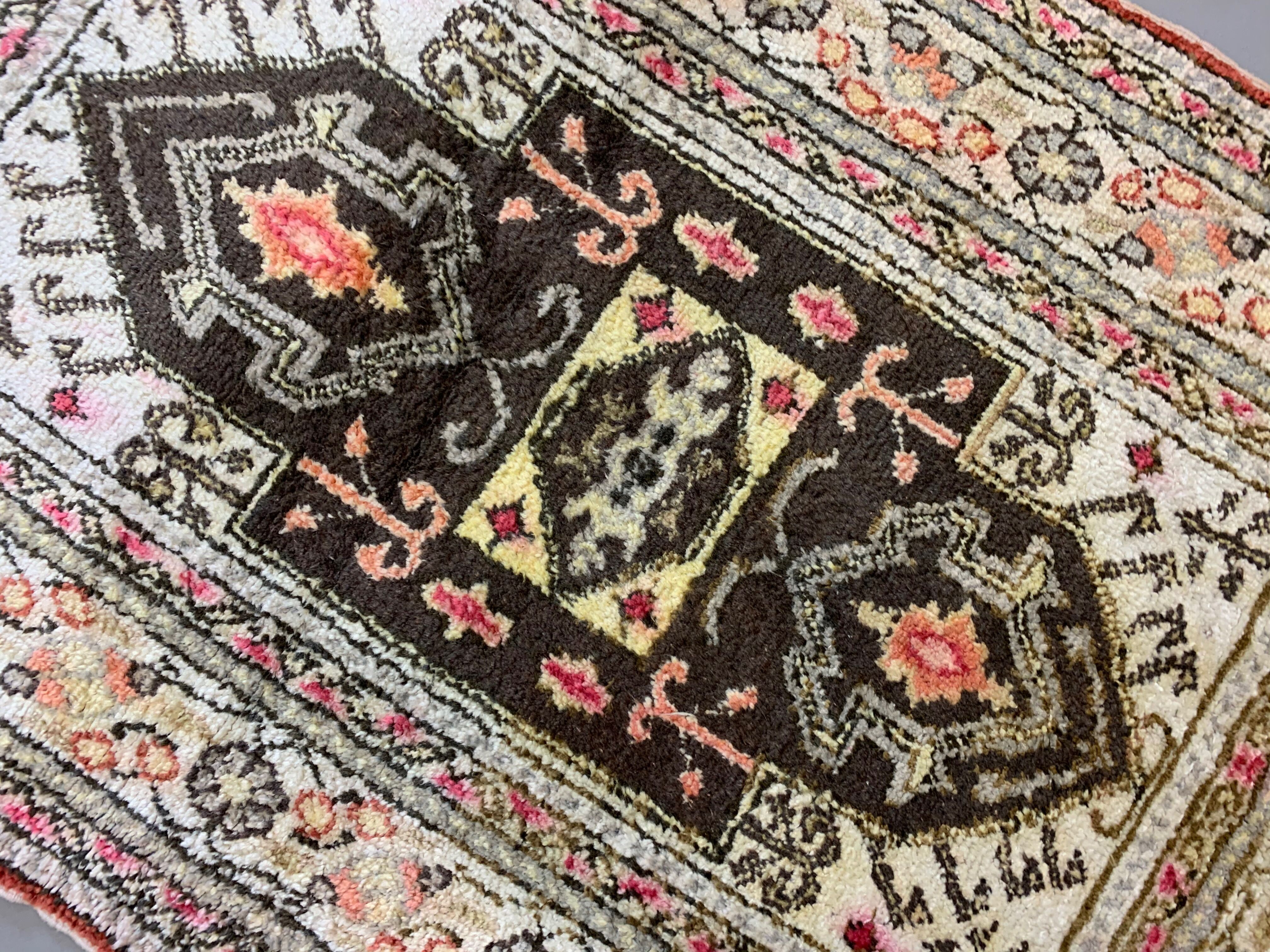 Vintage Turkish Vegan Silk Rug, 110x60 cm, Kayseri, Red, Yellow, Beige Small