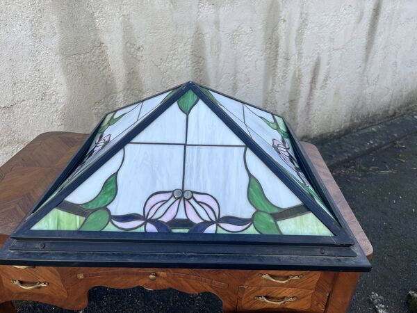 Abat-Jour Plafonnier Carré Type Tiffany – Vitraux Floraux style Art Nouveau