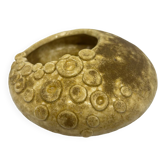 vase brutaliste