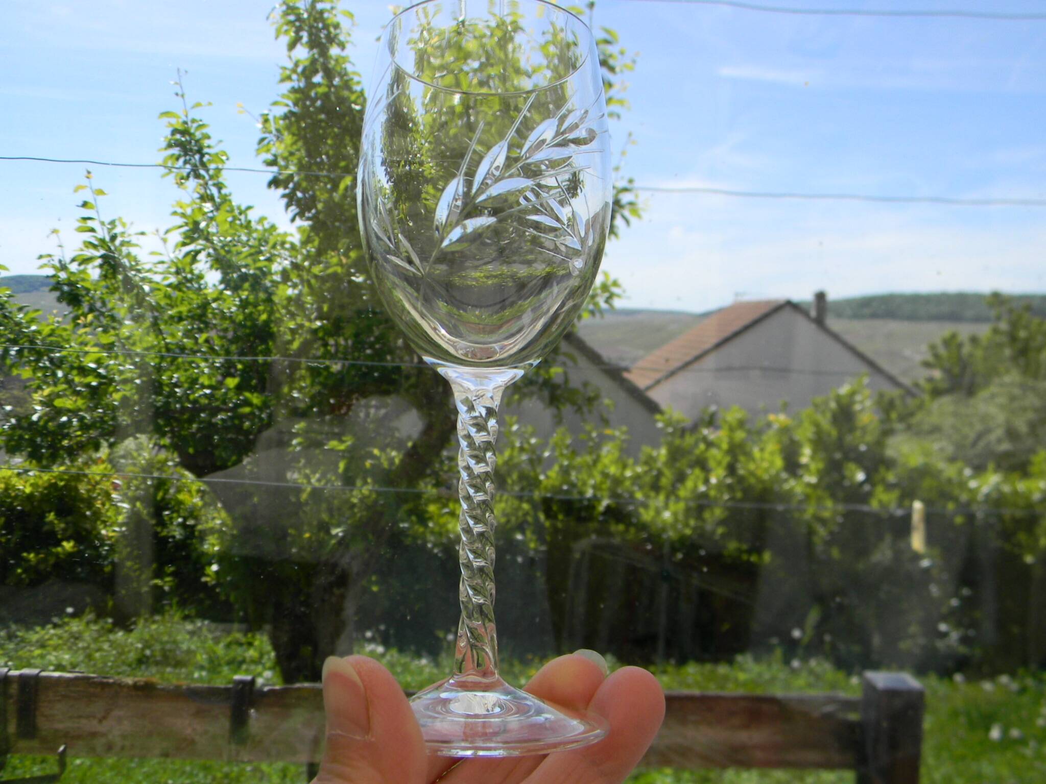 6 crystal white wine glasses from ARQUES. Epi Fleury model.