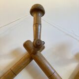 Oak accordion coat rack with 10 hooks