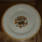 Set of two small presentation dishes on feet Oeillet Creil et Montereau