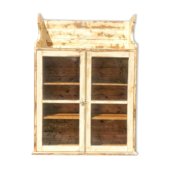 Armoire patinée