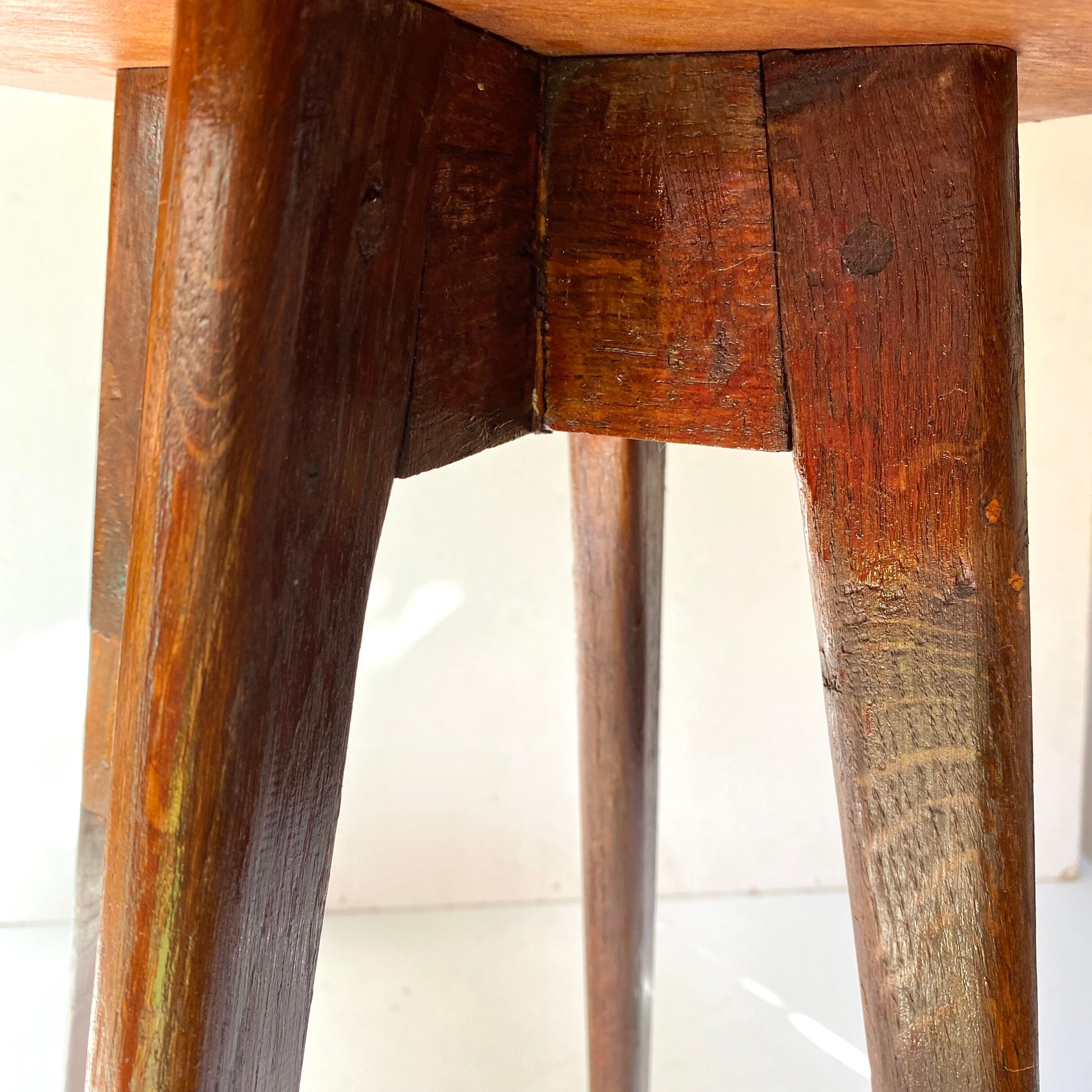 Wooden plant holder stool