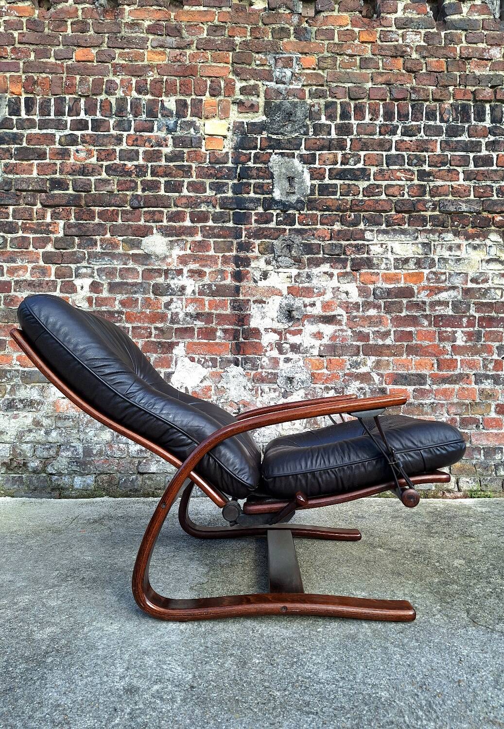 Vintage Panter recliner chair, designer Arnt Lande for Westnofa