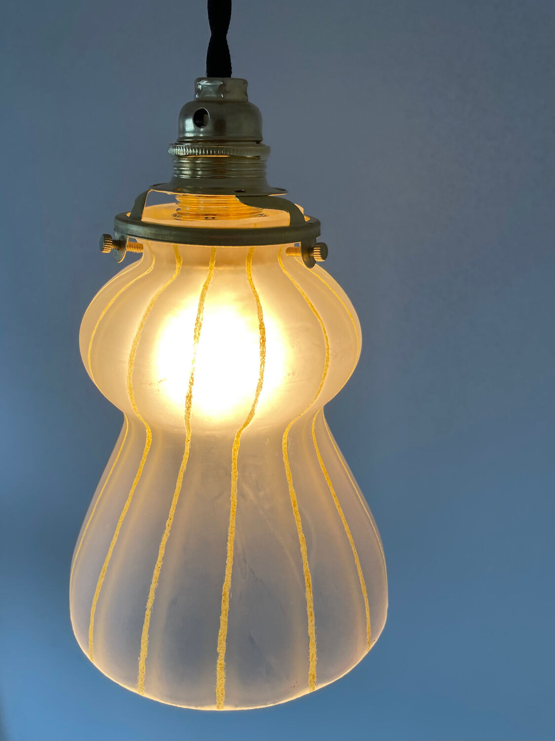 Small 50s pendant light