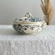 Small old vegetable soup tureen in iron earth "Les Violettes" Salins