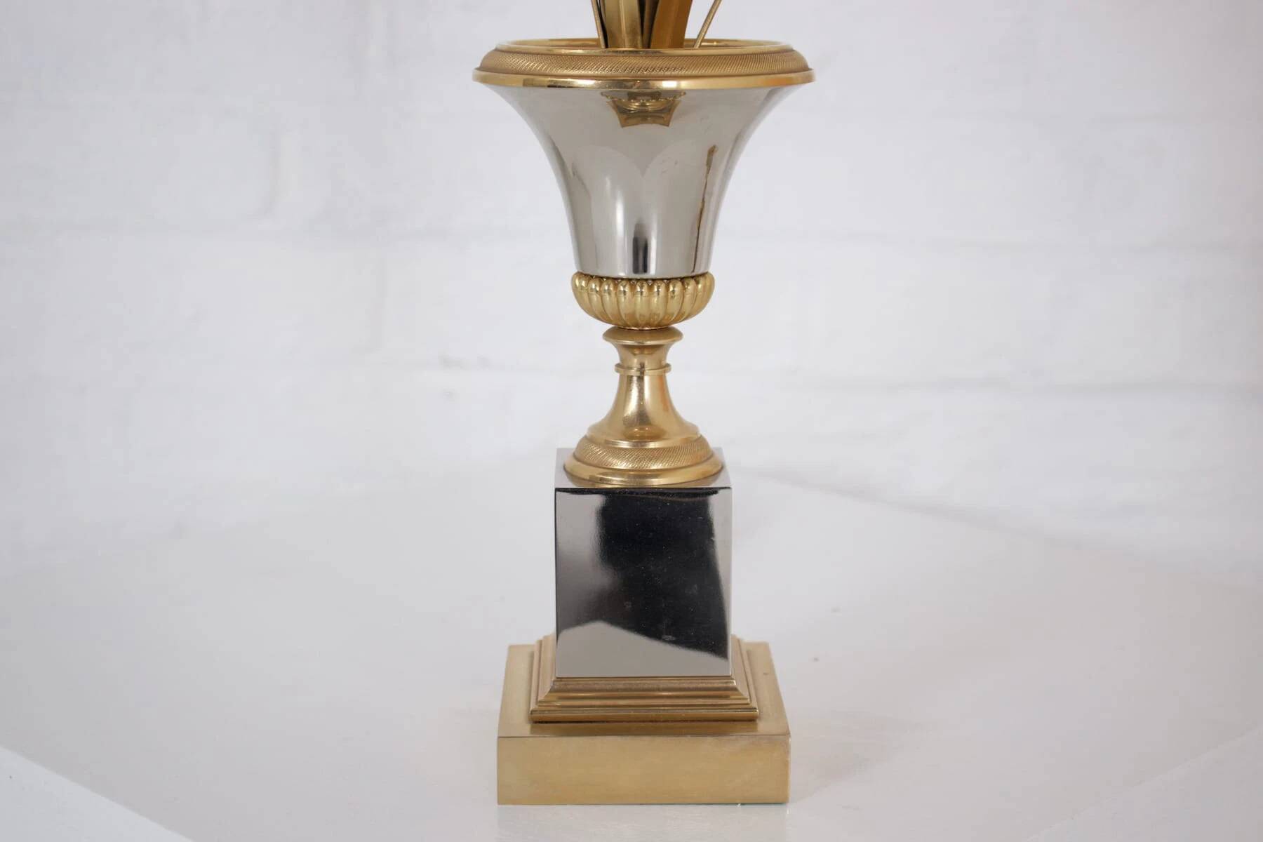 Paire de lampes Médicis style Maison Jansen.