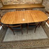 Table & chaises by Ole Wanscher, Poul Jeppesen, Danemark