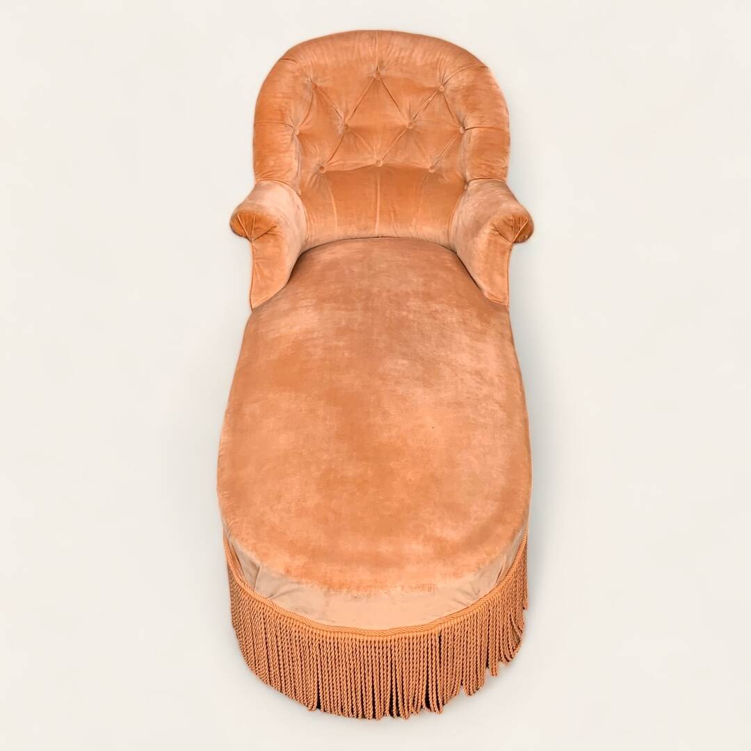 Napoleon III toad daybed in padded velvet 1950