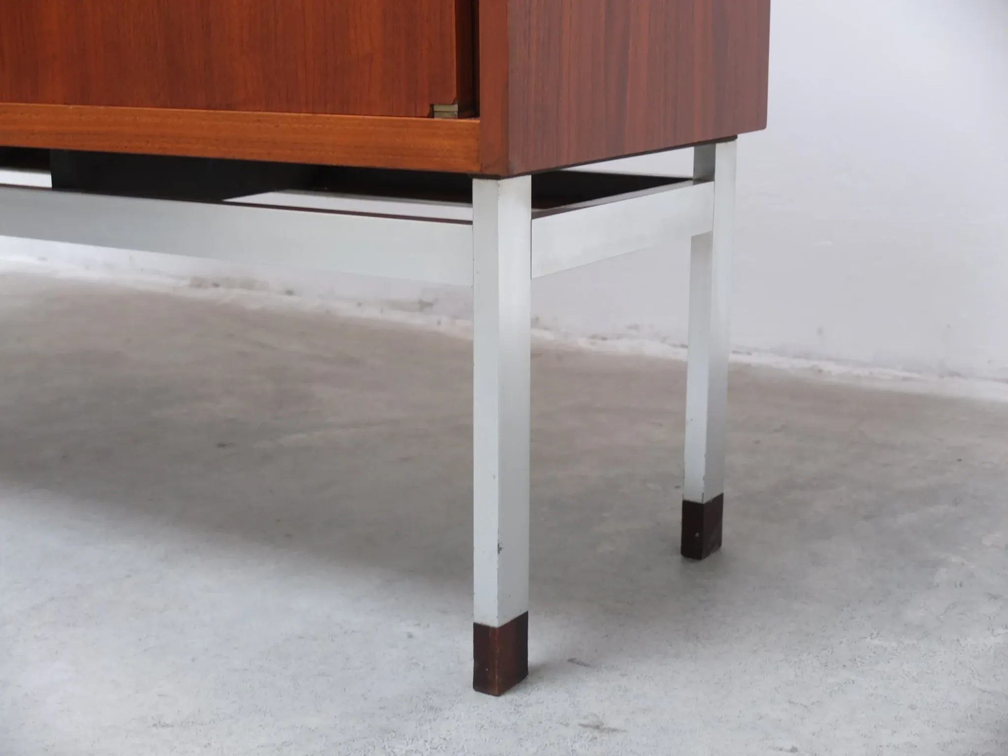 Belgian modernist bar cabinet by Werner Wölfers for V-Form, 1965