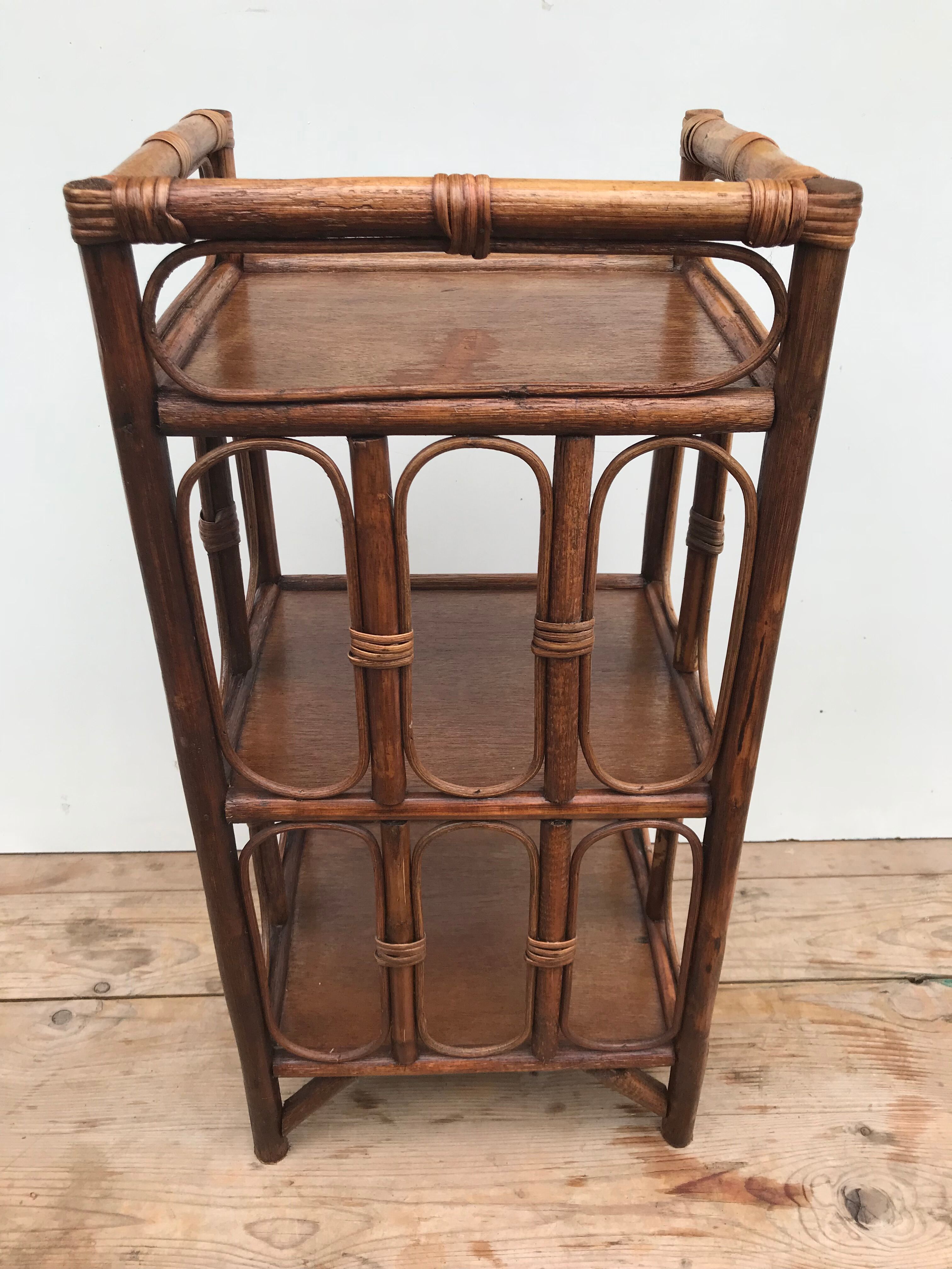 Table with 3 shelves 60s