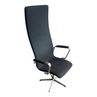 Fritz Hansen Oxford High-Back Swivel Chair in Black Wool with Brushed Aluminium Base, 1970s