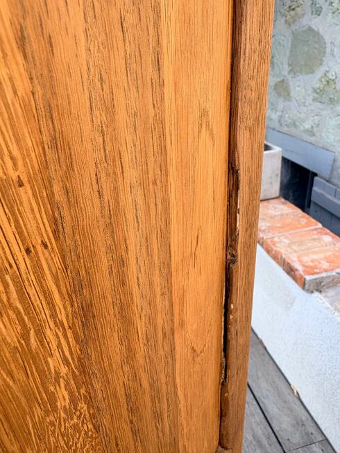 Petite armoire asymétrique « Pénélope »