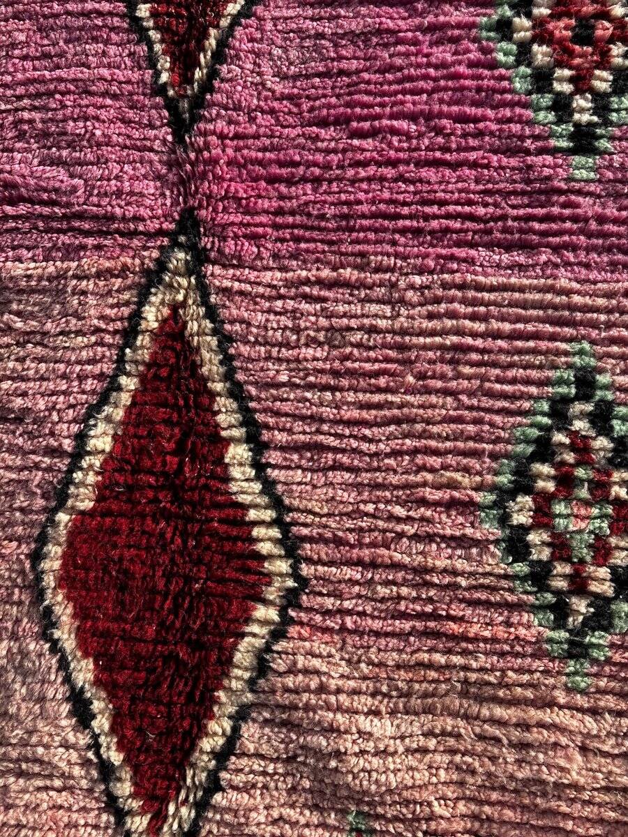 Modern Boujad rug in wool, Moroccan