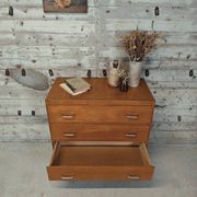 Vintage chest of drawers