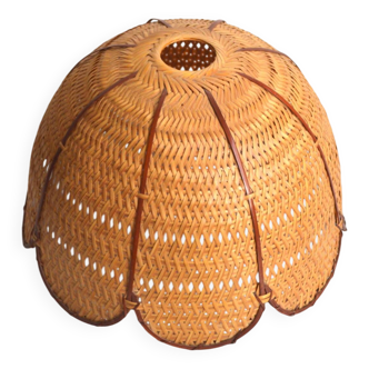 Rattan flower lampshade