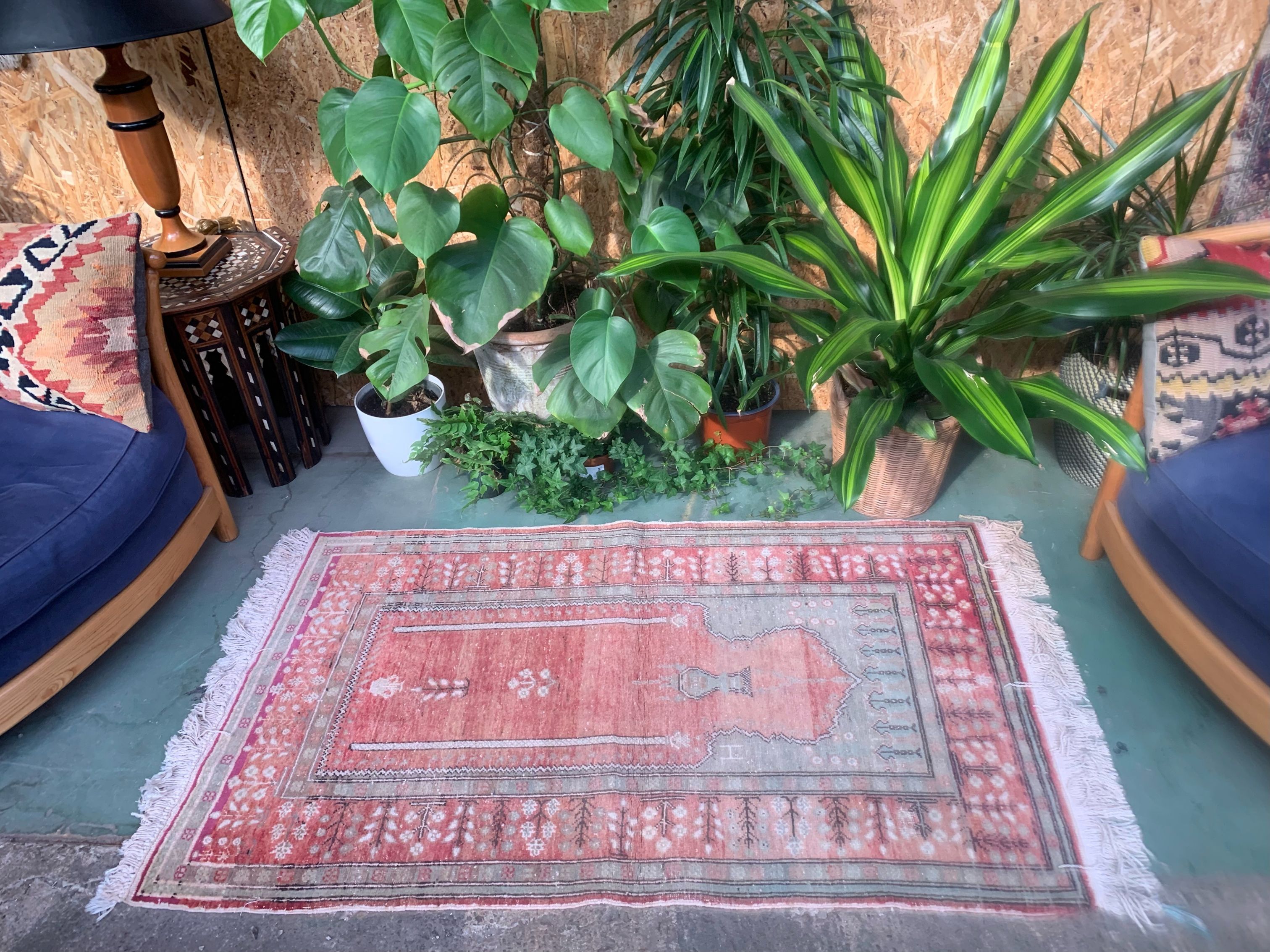Vintage turkish oushak rug 150x86 cm carpet