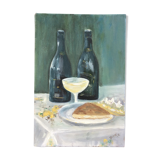 Table cake and cider