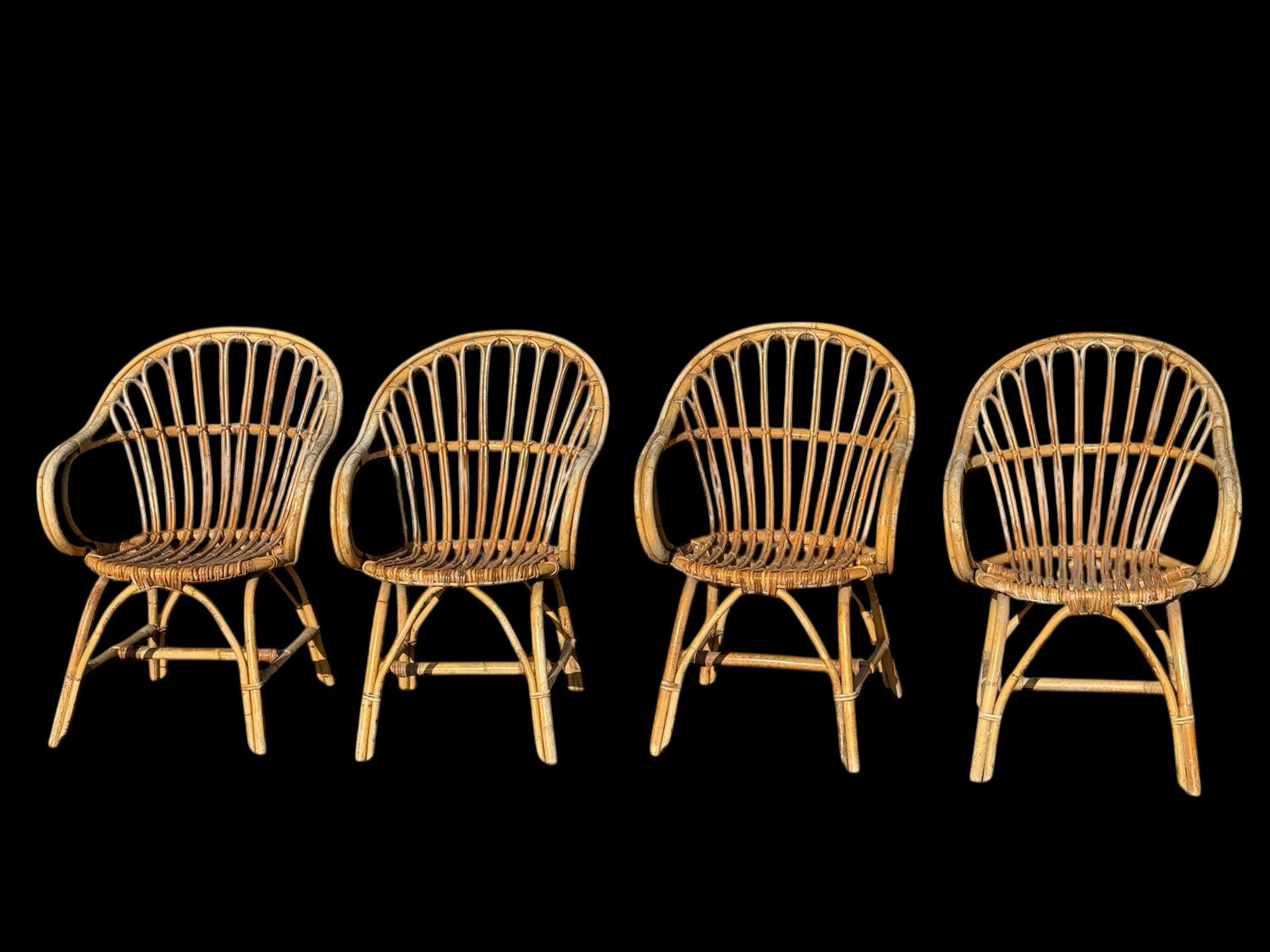 Set of 4 rattan armchairs from the 1960s, France.