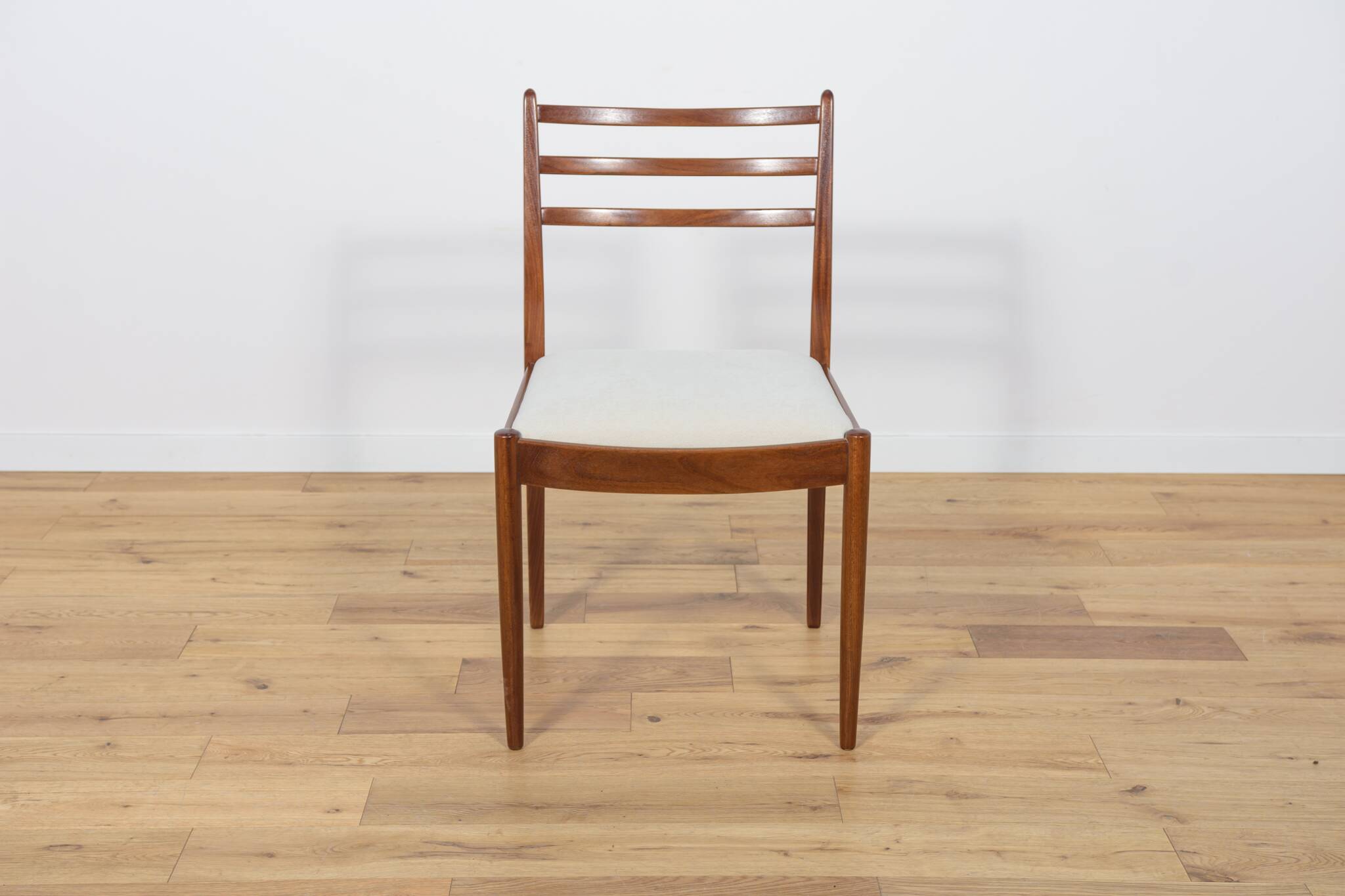 Mid-century modern teak dining chairs by Victor Wilkins for G-Plan, 1960s,