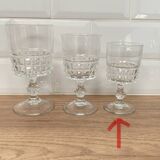 Set of 6 Luminarc Quadrille white wine glasses